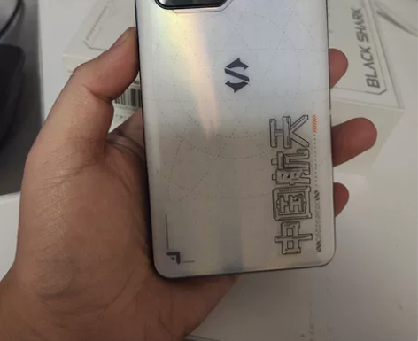 黑鲨5 12+256G 航天版  5G新品...