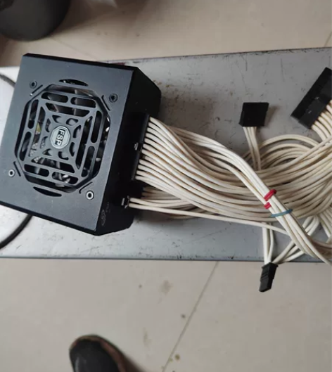 全汉MS450电源 SFX适合ITX机...