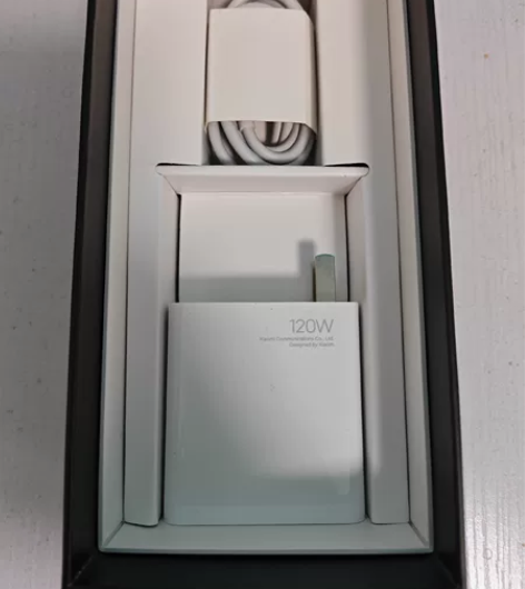 小米12SPro，12+256白色，9月2...