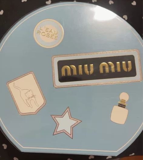 miumiu缪缪香水套盒粉漾香水100ml...
