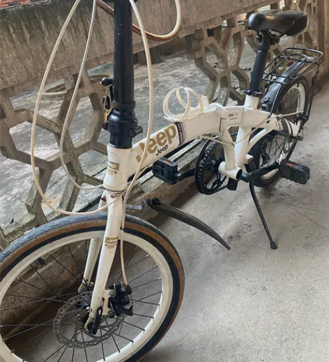 品牌折叠自行车JEEP2500,好似16寸...