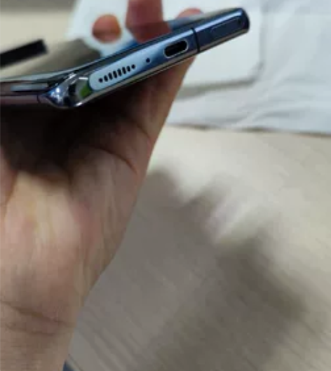 小米11ultra  12+512g 碎屏...
