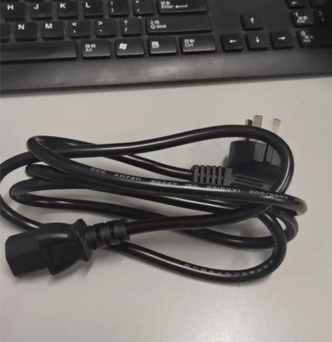 电脑电源线，10A250V，一根5元，有很...