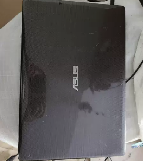 华硕X450J笔记本电脑一台,配置i5-4...