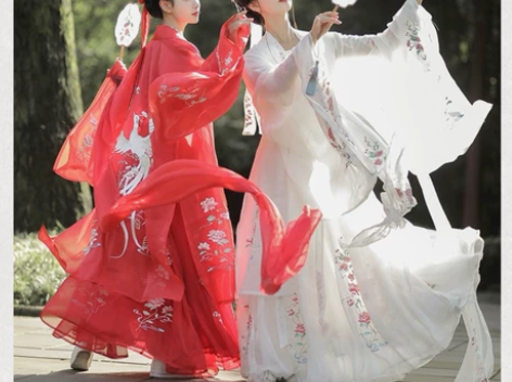 七月初期原创设计中式婚服重工汉服女红白色套...