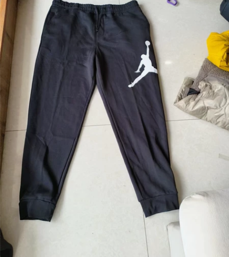 耐克加绒大码裤子,xxxl,瑕疵微小如图,...