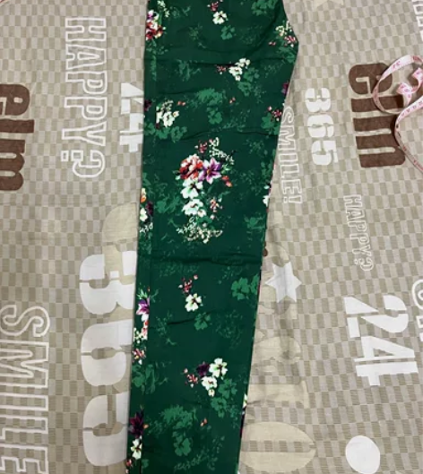 全新带吊牌,花裤子,夏季九分休闲裤,面料是...