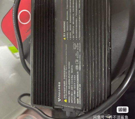 小牛电动 小牛原装充电器 2.8A    ...