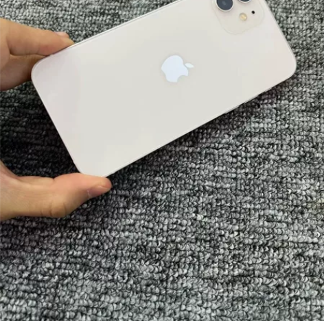95新 iPhone 12 256G 白色 移动5G 联通5... 95新 iPhone 12 256G 白色 移动5G 联通5...