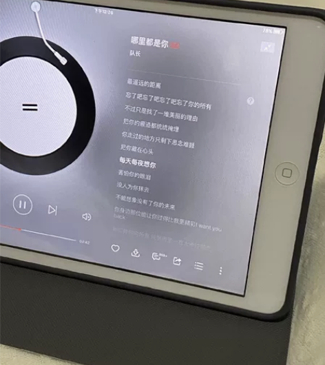 ipad平板女生自用出，用来考研的，99成...