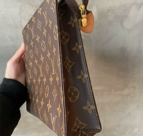 LV路易威登洗漱包手拿包26尺寸，男女通用...