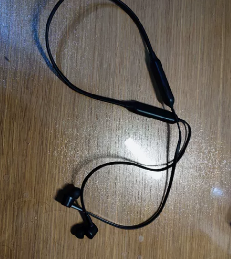 Qcy降噪耳机,九九新,没咋用过 感兴趣的...