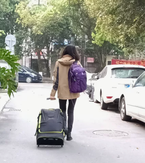 columbia哥伦比亚 行李箱一折甩卖,...
