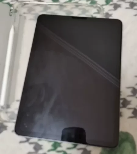 iPad 2022 Air5 64G 9...
