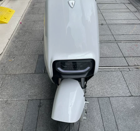 旅游日租车,换电不用担心没电的问题,低至4...