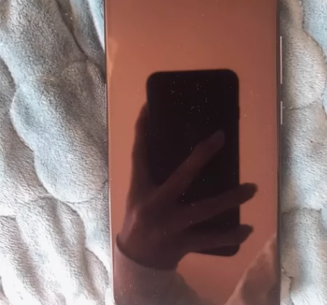 vivo x27内存:256g 处理器:骁...