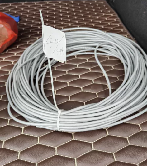 闲置网线，40米。附近的联系。。 感兴趣的...