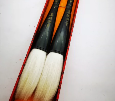 精品80年代老斗笔2支,牛角细嫩光峰斗笔。...