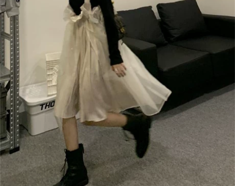 春夏新款时尚百搭性感打底衫女韩版气质减龄欧...