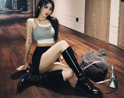 周小熊 假两件吊带背心女2021新款春夏设...