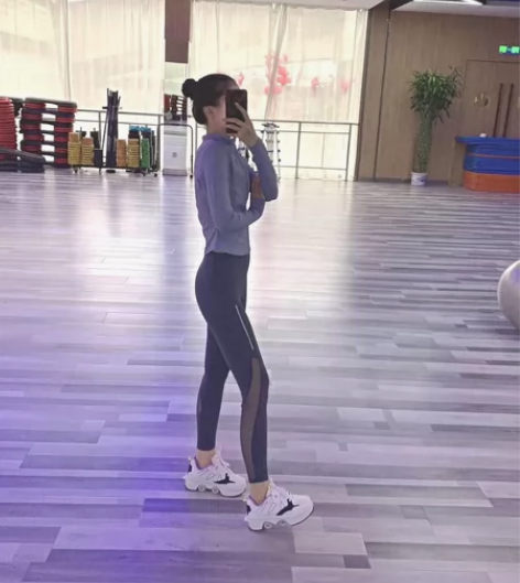 四轮暴走鞋隐形轮溜冰鞋两用轮子鞋变形鞋呼吸...