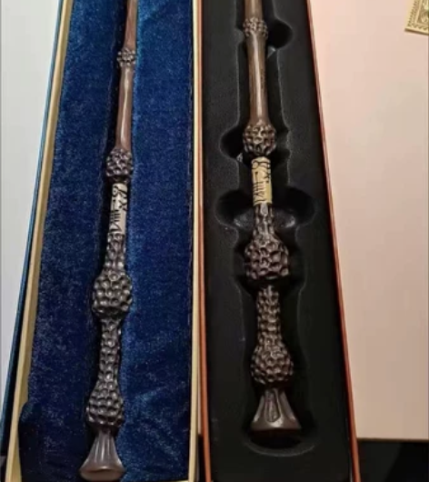 公司周年庆分发的礼品,含泪出了,给姐妹们的...