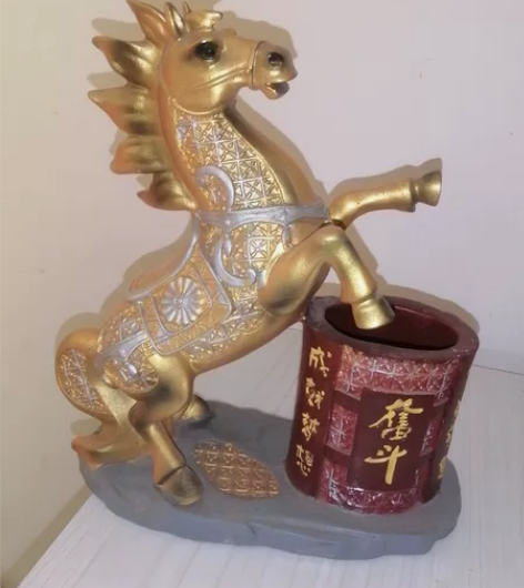 笔筒 摆件 马 闲置摆件,几乎全新,没有破...