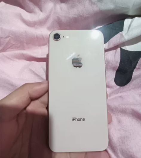 iphone 8 64g id可退 外表基...