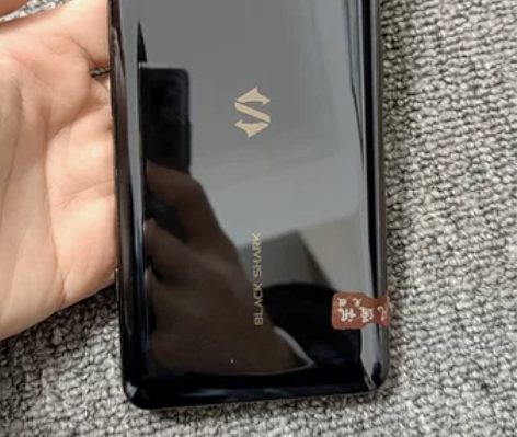 黑鲨4Pro 顶配12+256g 非魅族1...