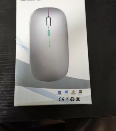 买电脑送的无线静音鼠标一个,全新未使用,2...
