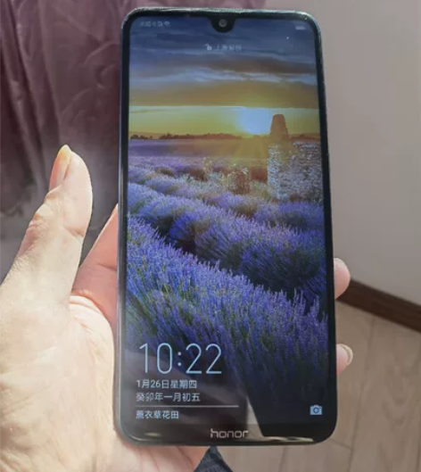 华为荣耀8xMax，全网通4+64内存，成...