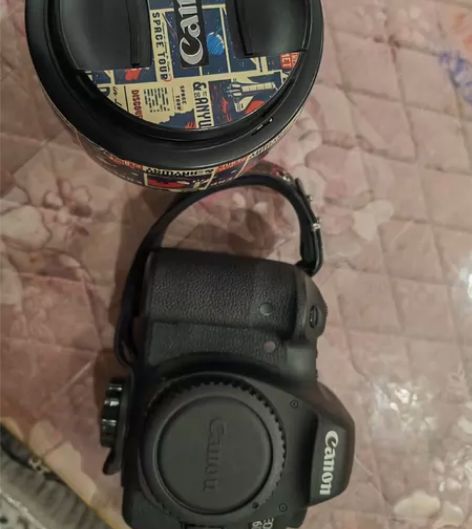 佳能EOS 6D全画幅单反相机,24-10...