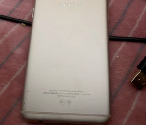 oppo，当备用机可以，喜欢可以私聊，可小...