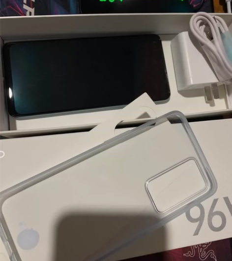 全新OPPO A96 5G手机，盒子还在，...