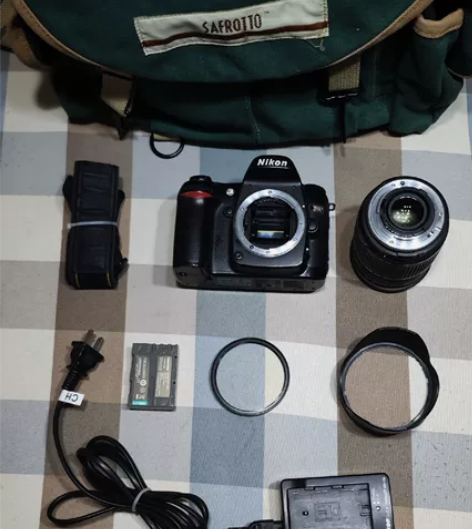 尼康D80,入门级单反,APS-C画幅 机...