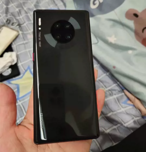 华为mate30e pro 5G 成色很好...