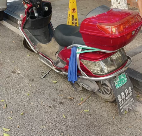 出售倍特电动车一台,20安,72V.有牌,...