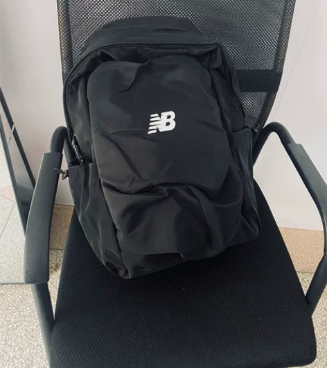 New Balance男双肩包新百伦女旅行...