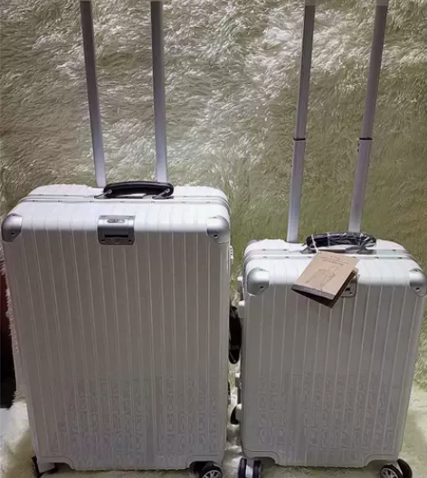 网易严选行李箱28寸 卖家有实体店、拉杆箱...