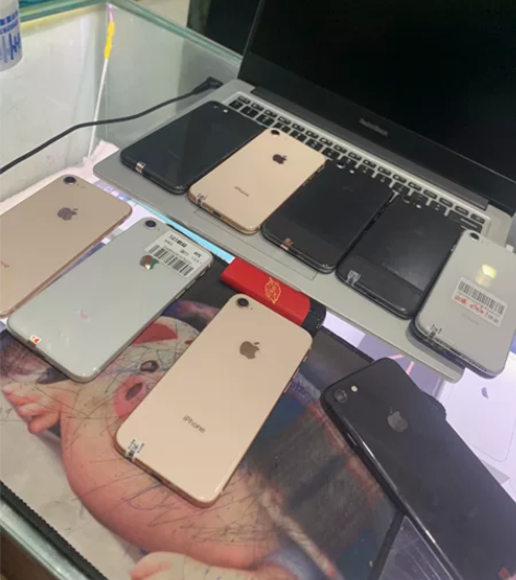 苹果8，64g，国行，支持移动联通电信卡，...