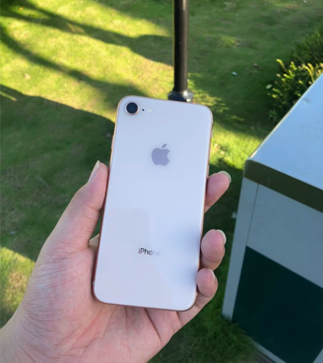 iPhone8 256G 性价比高,苹果...