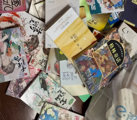 格林童话水浒传初高中读物都有,还有一些是没...