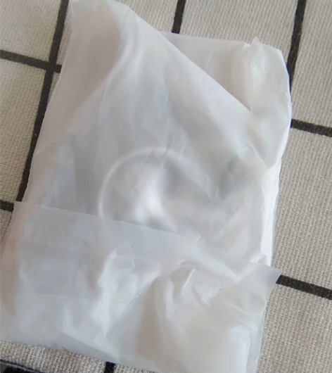 vivo手机自带耳机没拆过包装 所以只能这...