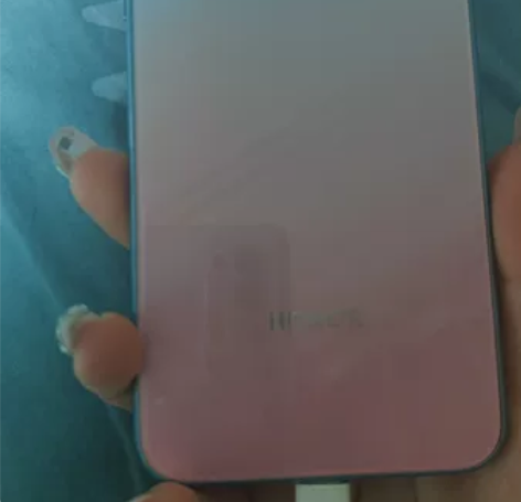 荣耀20青春版 8+128GB 实体店买来...