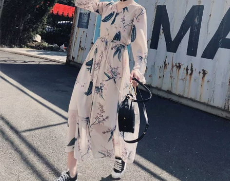 2018春装新款女装潮初恋沙滩裙子复古碎花...
