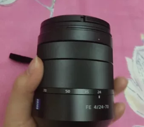 出索尼微单镜头，24－70F4，上学的时候...