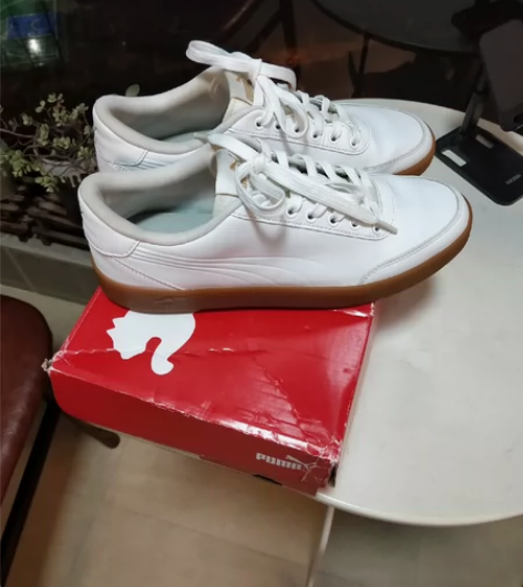 puma彪马经典焦糖底小白鞋,42原盒,这...