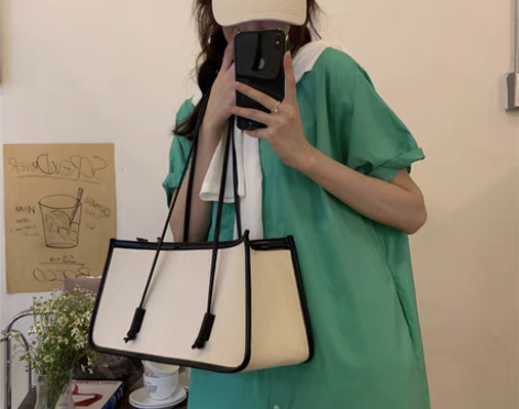 转卖包包女2022新款潮韩版时尚帆布单肩大...