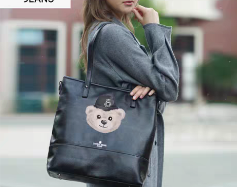 转卖Danny Bear/丹尼熊Jeans...