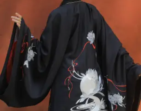 转卖兰若庭 汉服 乘黄 明制 披风 绣花 ...
